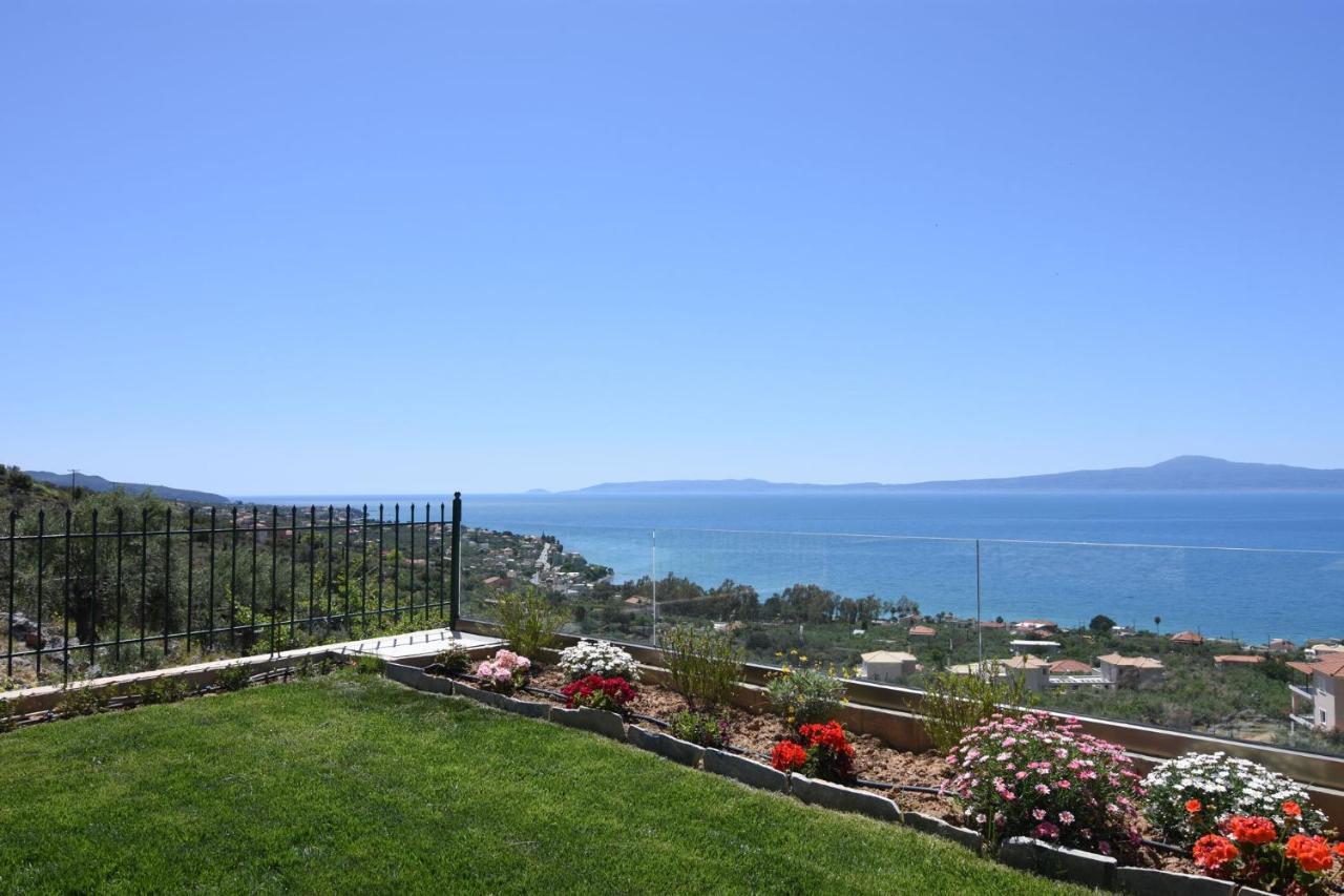 Villa Dafni - Infinite Sea Vistas With Private Pool Kalamata Eksteriør billede