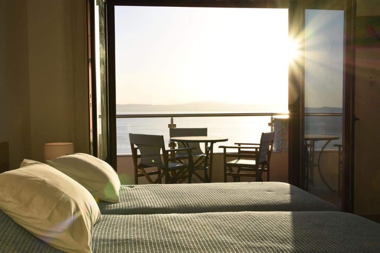 Villa Dafni - Infinite Sea Vistas With Private Pool Kalamata Eksteriør billede
