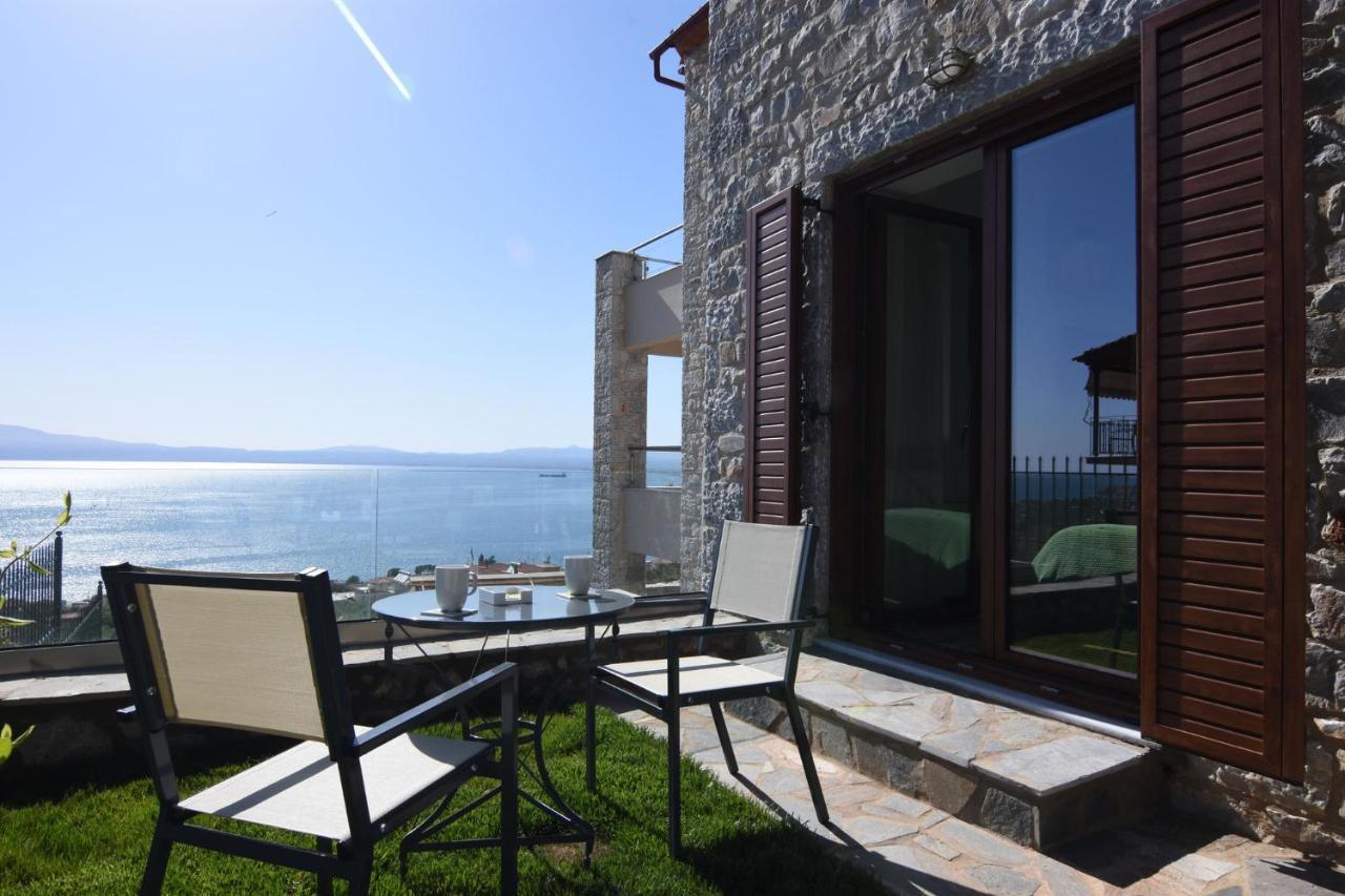 Villa Dafni - Infinite Sea Vistas With Private Pool Kalamata Eksteriør billede